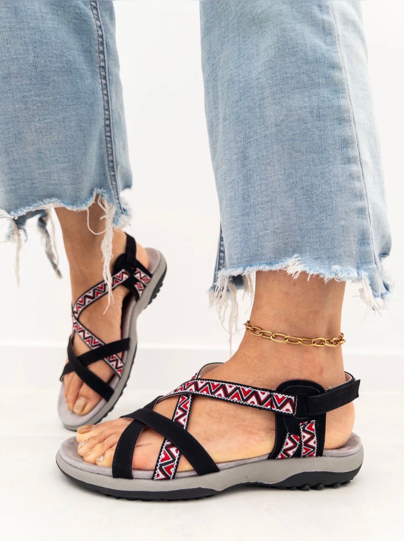 Sandalia Mabel Oscura